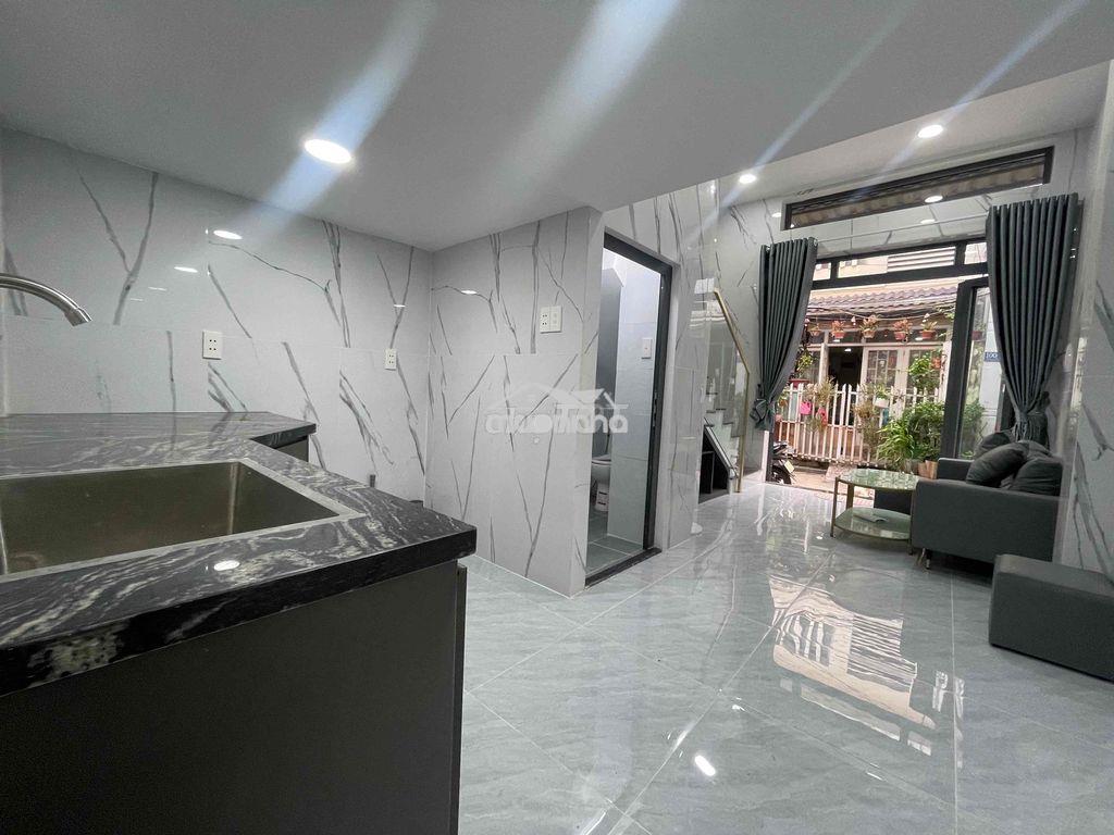 Huỳnh tấn phát 3pn -dtsd 65m2 - trệt lửng lầu- cách q4 chỉ 300m - 4