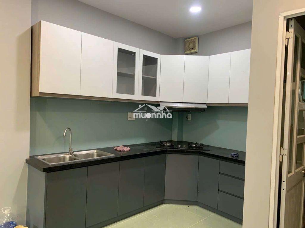 Cho thuê nhà hẻm 4m đường dương bá trạc p1 q 8
dt .4x10 giá 10trieu - 2