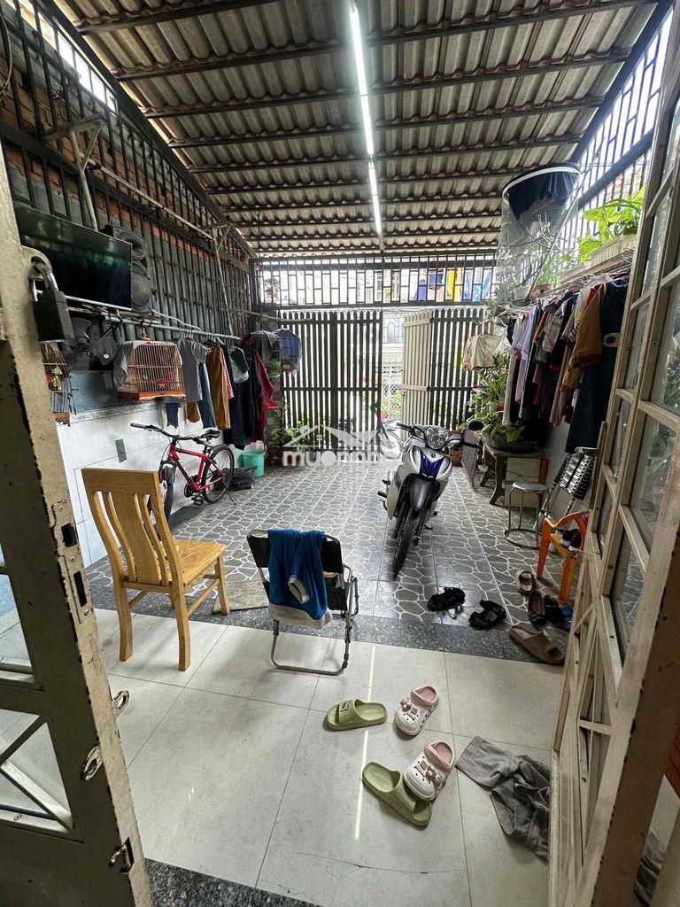 Chính chủ cần bán gấp nhà hẻm xe hơi 2695 có dính lộ giới - 2