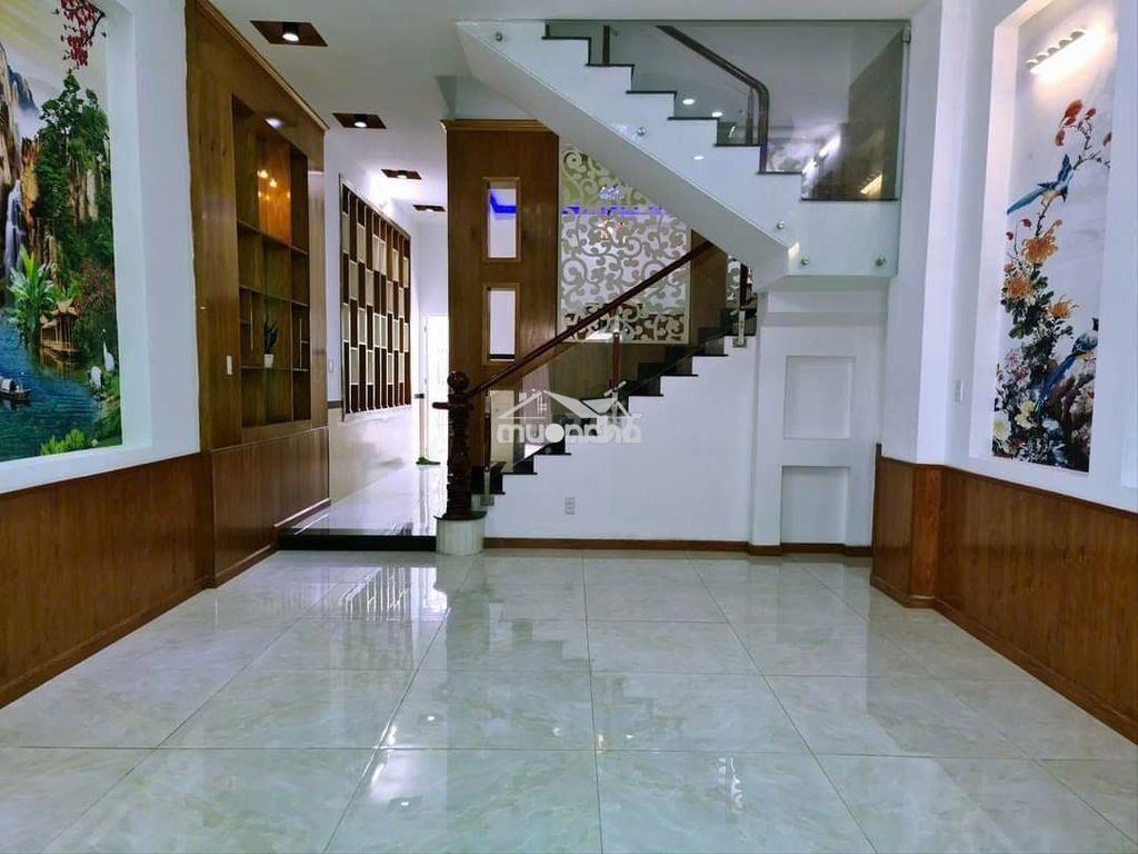 Cần cho thuê nhà hxh 262/3a huỳnh văn bánh p.11 q.phú nhuận - 2