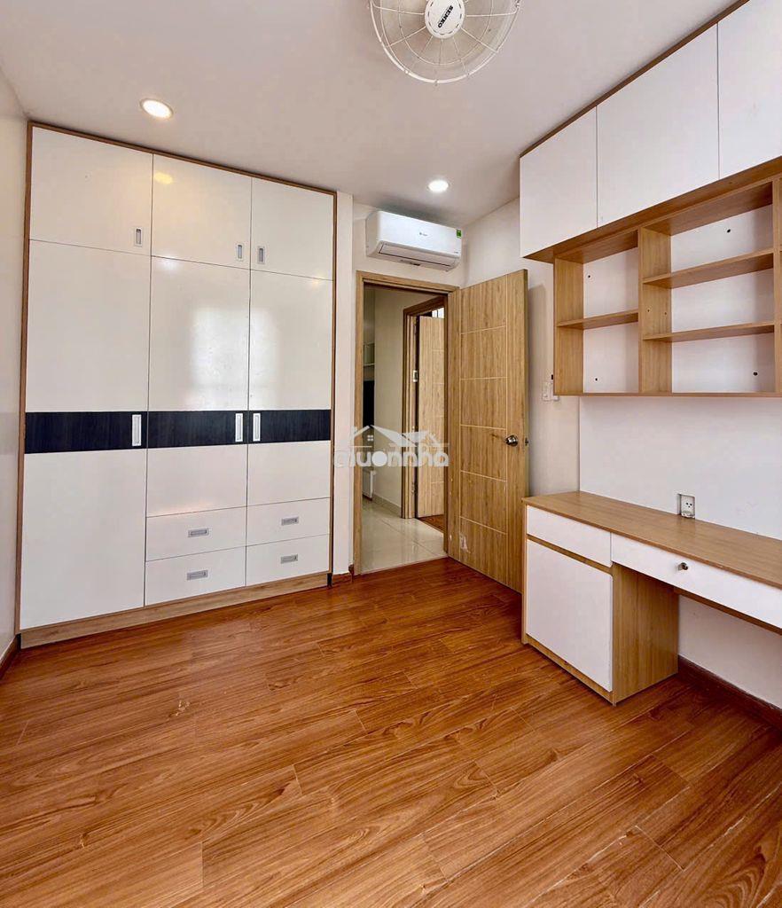 Căn 2pn và 2wc cho thuê; nội thất cơ bản. giá thuê 8 triệu. lh hương - 3