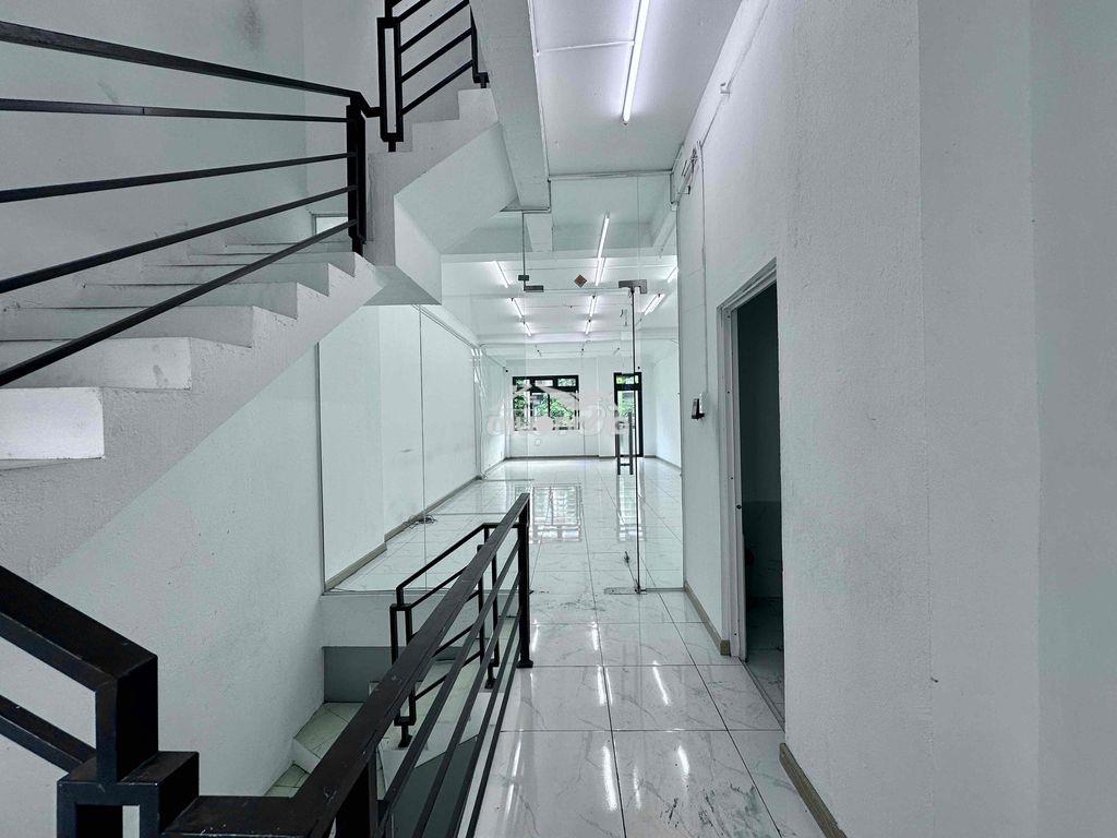 Nguyên căn 5x21m (hầm 4 tầng) k thang máy, sàn trống giá chỉ 30tr - 4