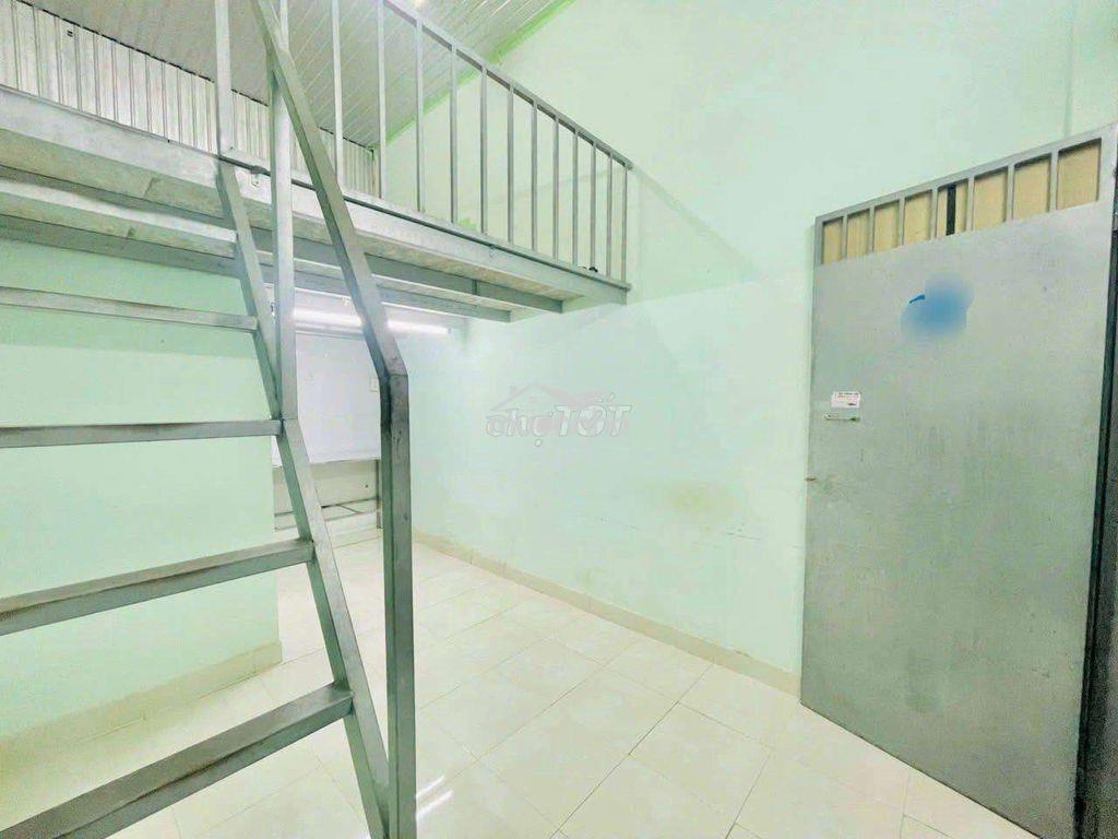 Cho thuê phòng quận 12, gần đại học nguyễn tất thành - 2