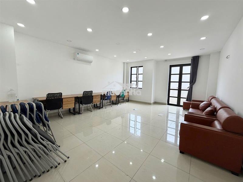 NGUYÊN LẦU VĂN PHÒNG CITYLAND GIÁ 12TR - CÓ THANG MÁY