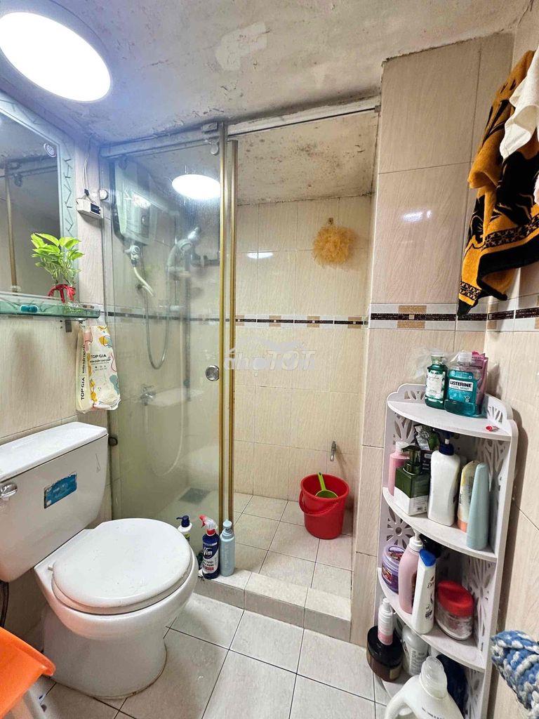 Bán gấp chung cư lầu 1 triệu quang phục q5 55m2 có gác lửng nhà mới - 2