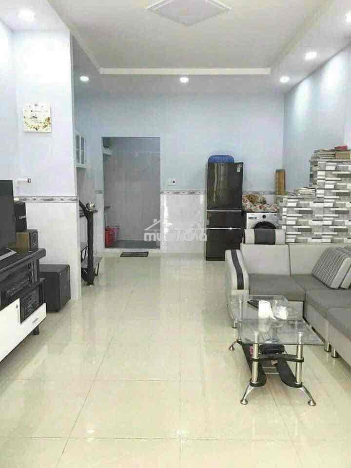 💎 💎 💎 Nhà đang sơn mới toàn bộ gần ngay sân bay 2pn 2wc giá 11 triệu - 2