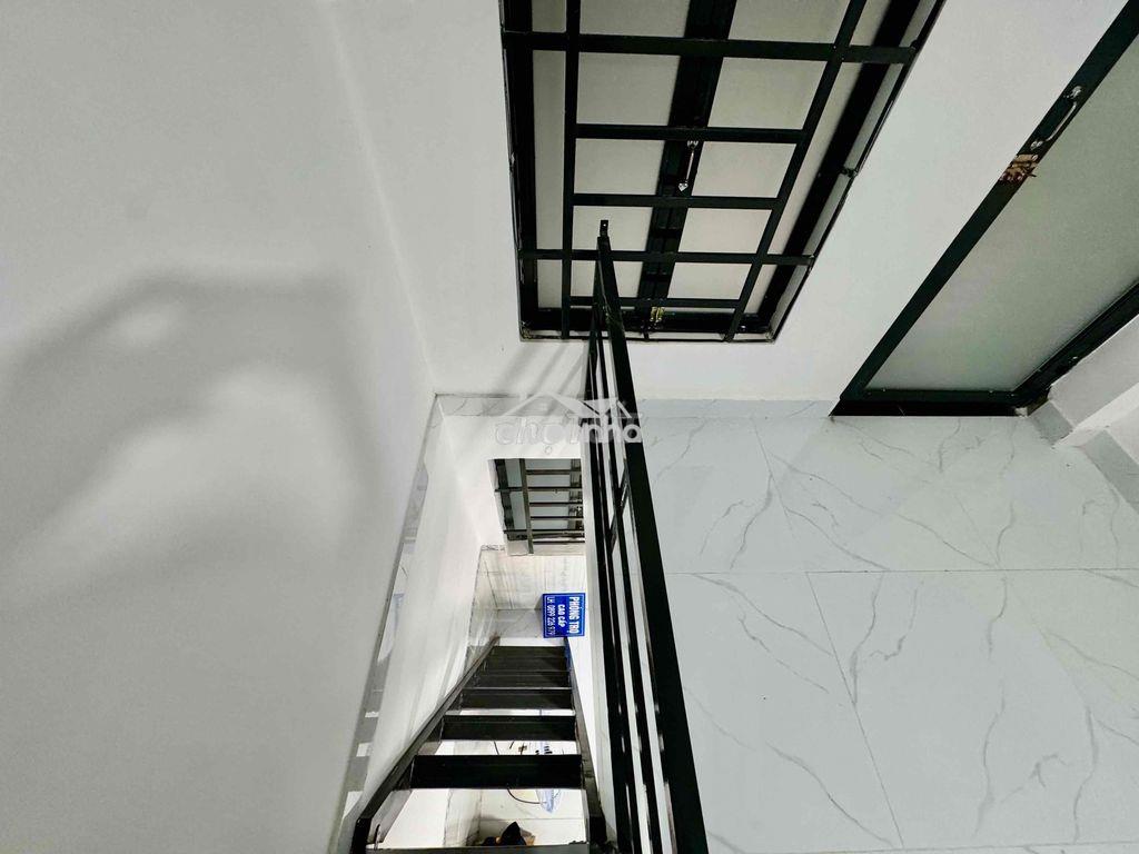 Chính chủ cho thuê phòng mới xây trệt lầu máy lạnh 2tr2 - 3