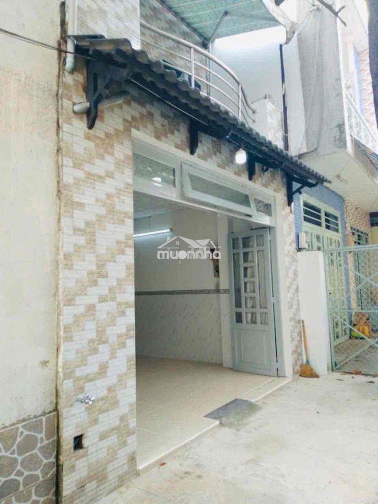 Cho thuê nhà nc trệt 1 lầu . 3 phòng ngủ 2wc. phan văn trị p11 bt - 4