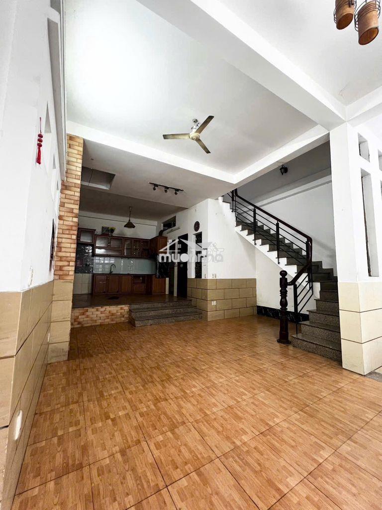Biệt thự siêu đẹp khu tân quý 6 x 13 m đúc 3,5 tấm 4 pn, 4 wc 