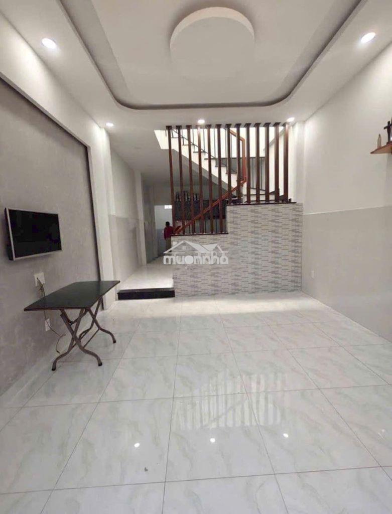 Cần bán nhà tại trung mỹ tây, quận 12