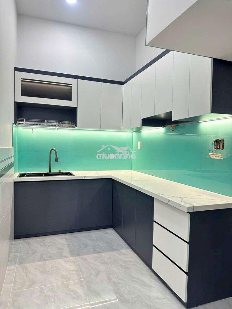Hưng phú quận 8 - sát cầu chữ y - ngang 4.8m nở hậu -3pn (có pn trệt) - 3
