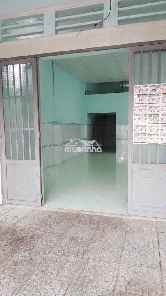 Cho thuê nhà cấp 4 có gác lửng - 2