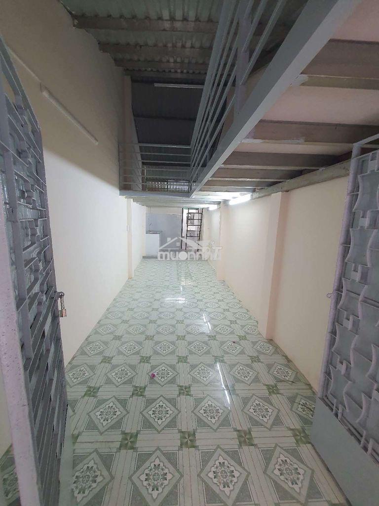 Hẻm 4m hòa hảo f5 q10 - 2