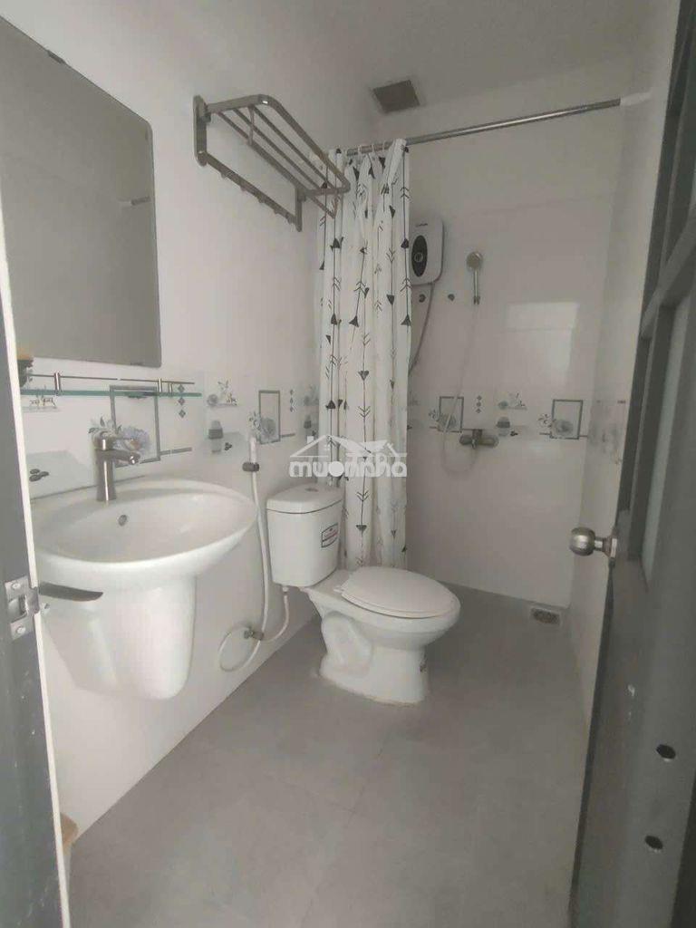 Cho thuê nhà góc 2mt đường nội bộ q. bình tân - 3