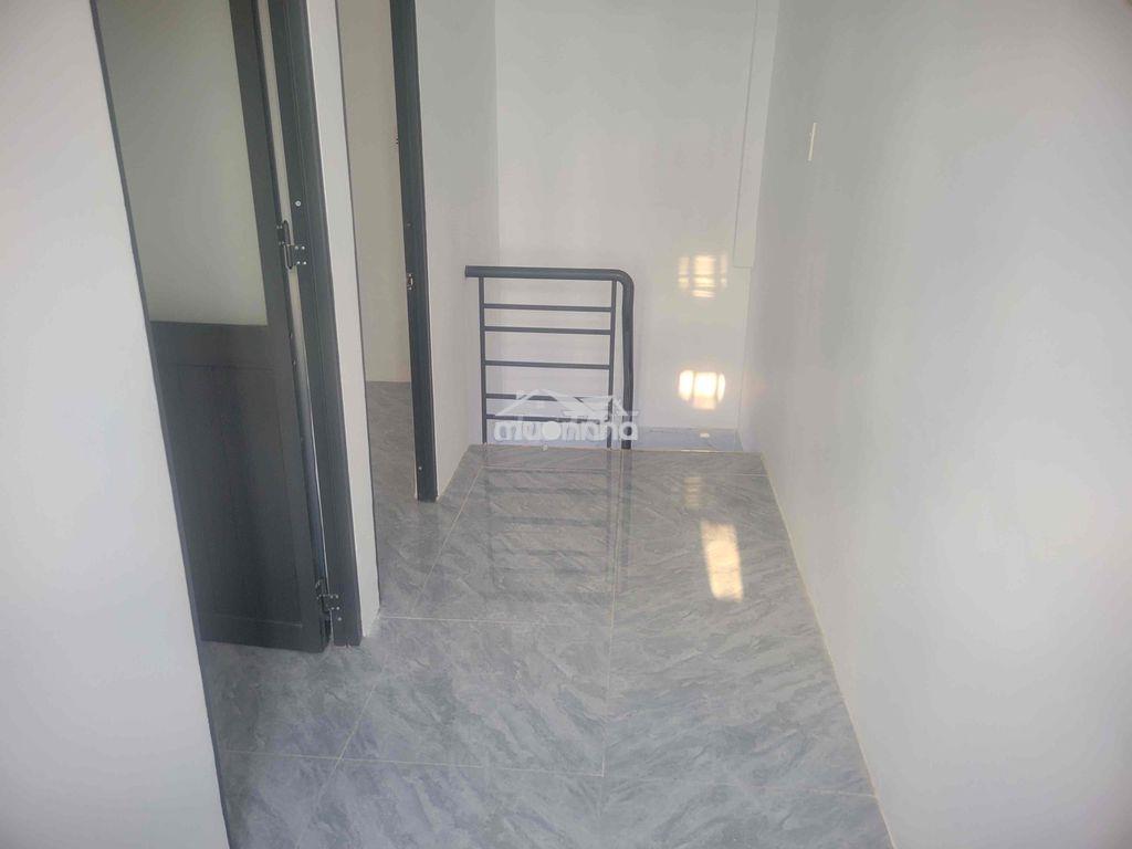 Chính chủ bán nhà 1 lầu 2 phòng đông thạnh giá 1,2 ty - 2
