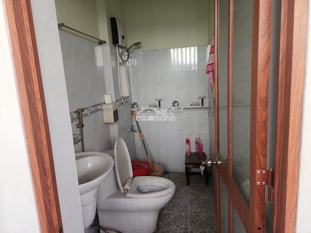 Cho thuê gấp nhà vtđ1 vip ecolake  full nội thất - 2