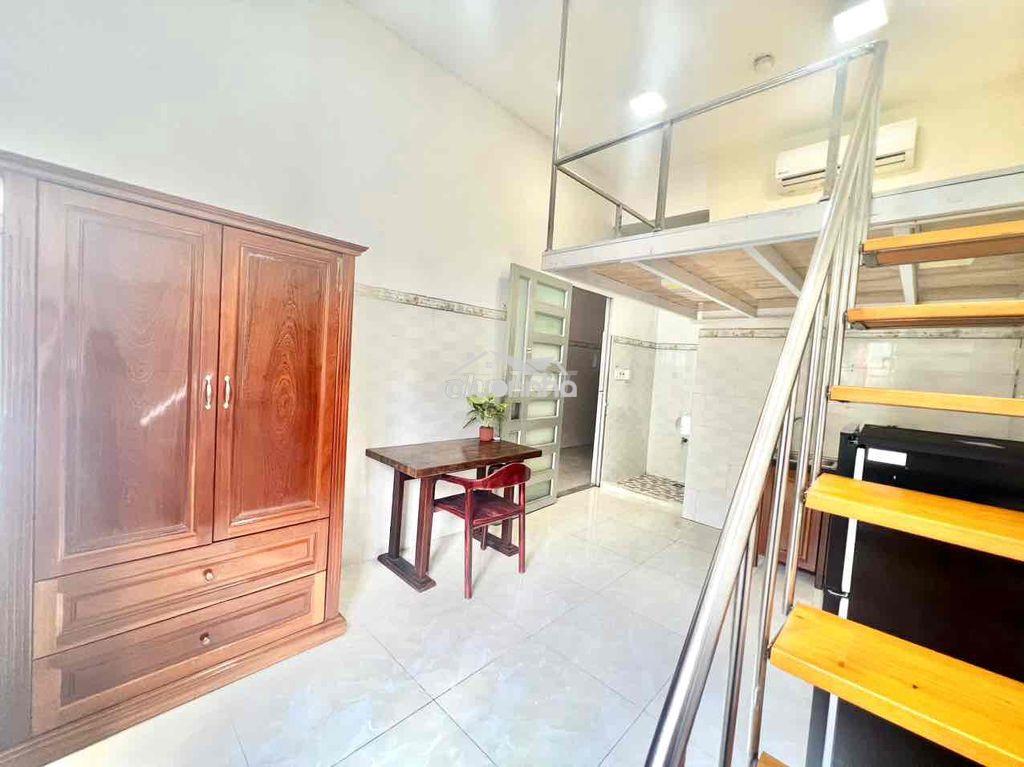 Phòng gác lửng thoáng mát, an ninh ngay đầm sen - 4