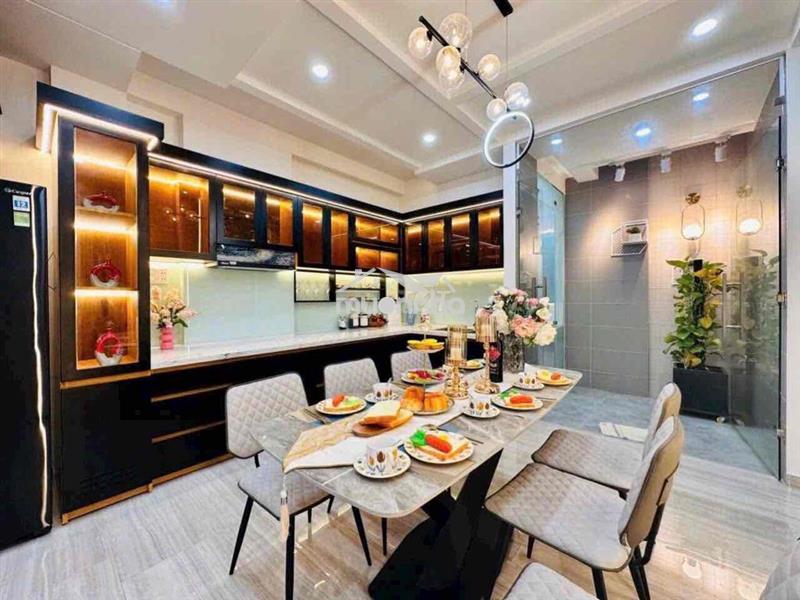 Cho thuê nhà nguyên căn  giá 22tr/ tháng d/c : 61/đường số 59 , p14 ,
