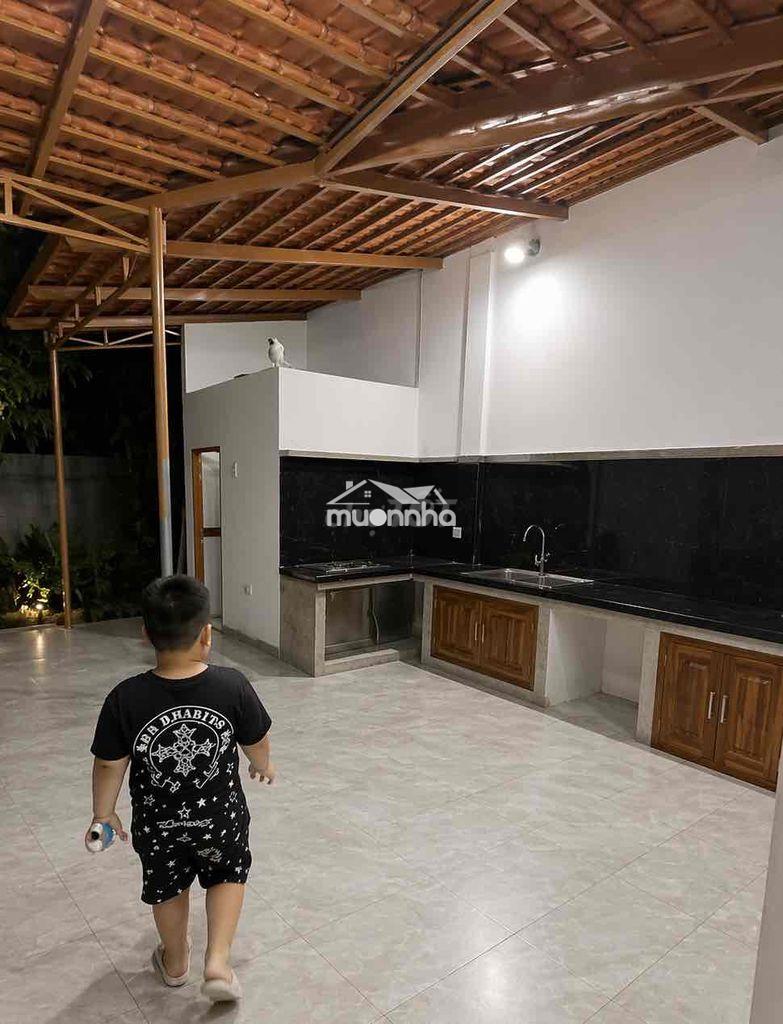 Bán nhà 160m2 nở hậu, sân vườn rộng 60m2, gần kcn, khu dân cư liền kề - 3