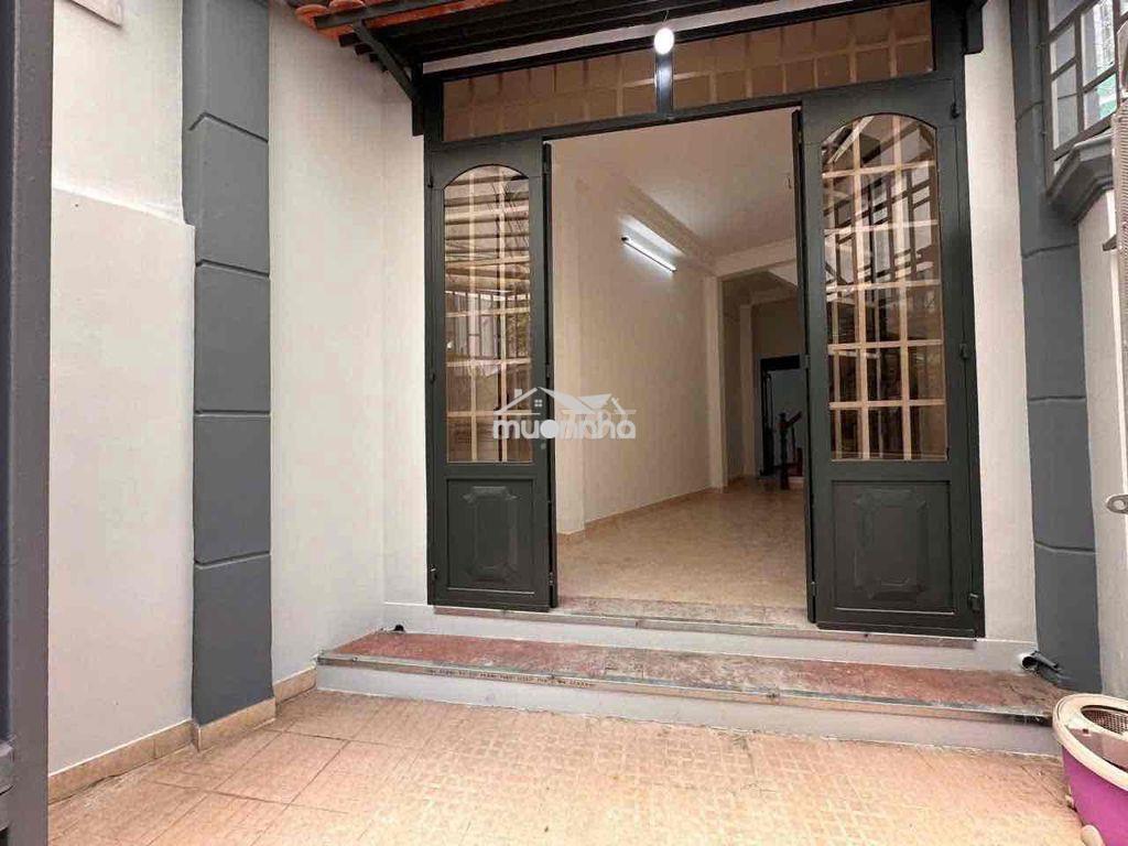 Cho thuê nhà nguyên căn hẻm xe hơi. 2pn2wc hoàng hoa thám p5, bt - 3