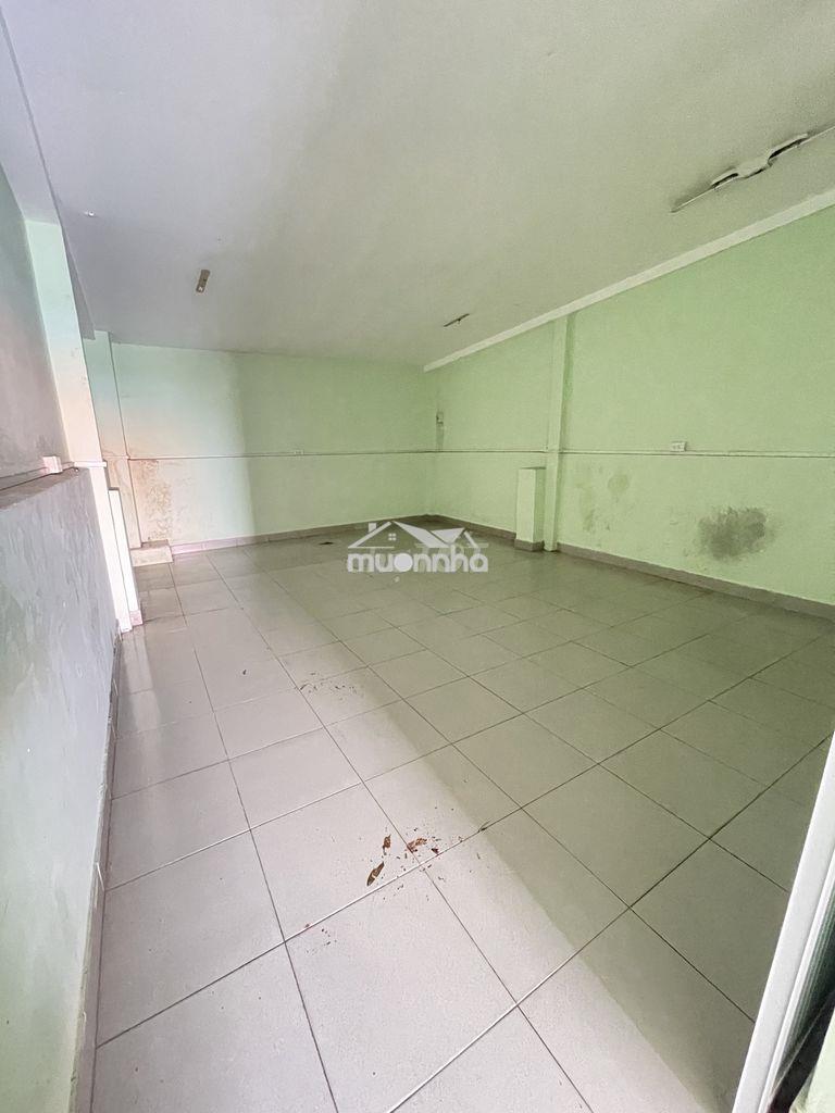 Mặt tiền nguyễn sơn - 2