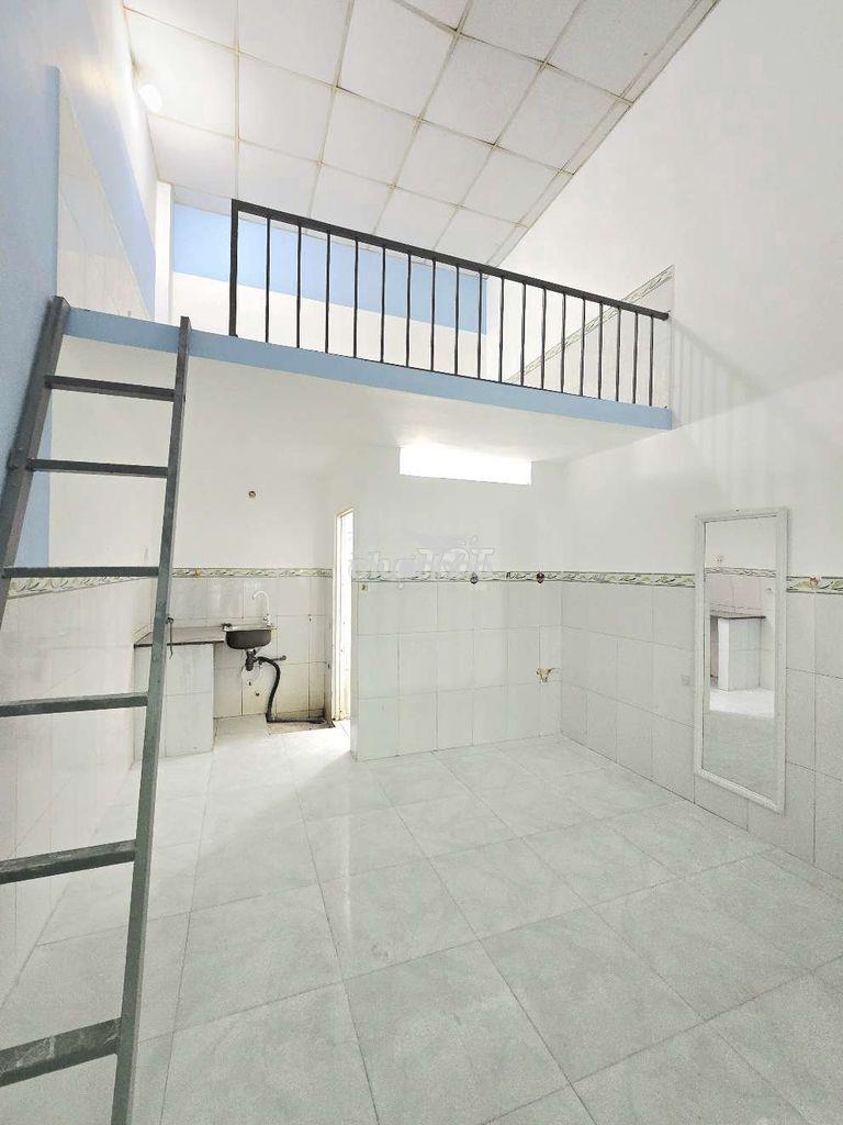 Phòng trọ mới ngay trung tâm y tế dĩ an, gần khu cn tân đông hiệp b - 2