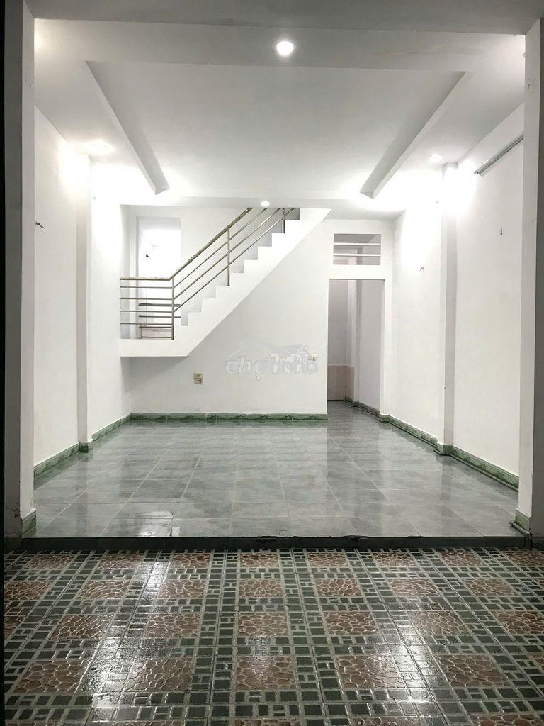 Nhà rộng rãi tân bình, 53,9m2, 2pn 2wc, trần thánh tông, phường 15