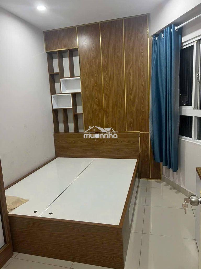 Cho thuê carillon 5,lũy bán bích,căn 2p ngủ, nội thất giá 10tr/tháng - 2