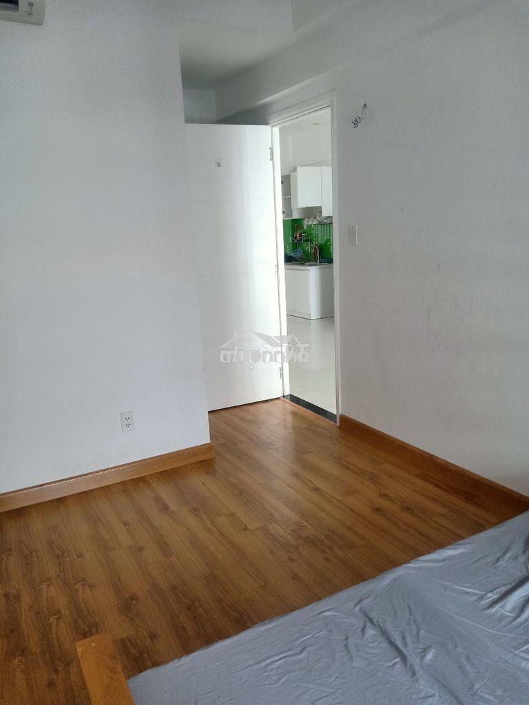 Bán căn  2 phòng dt65m2 giá 2.9 tỷ - 4