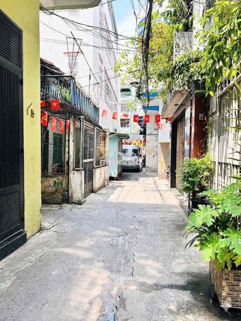 Góc 2mt hxh vĩnh viễn quận 10- 4 tầng btct - ngang 4m