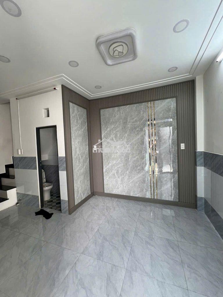 Nhà hxh đường trần thị hè,4x6m, 2pn,nhà đẹp giá 780tr công chứng liền