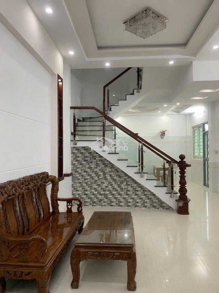 Gấp bán - phạm văn chiêu - phường an hội đông - ô tô ngủ trong nhà