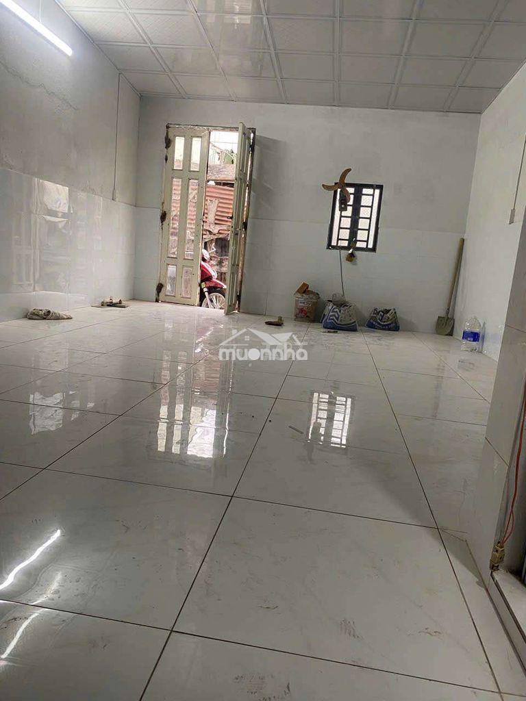 Nhà 4tr/ tháng có gác lửng 