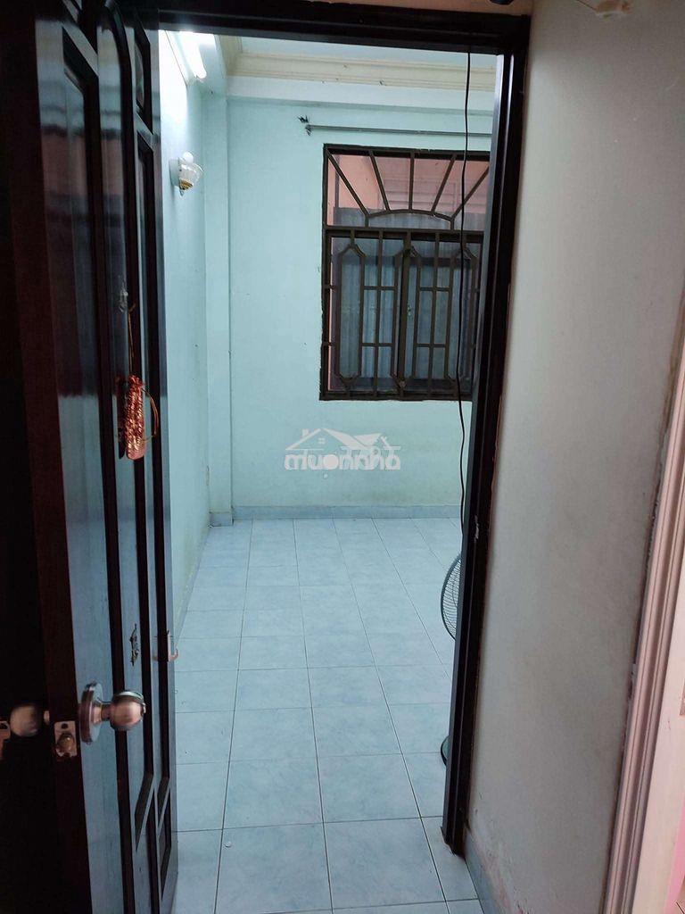 Phòng cho 1 nữ thuê - 2