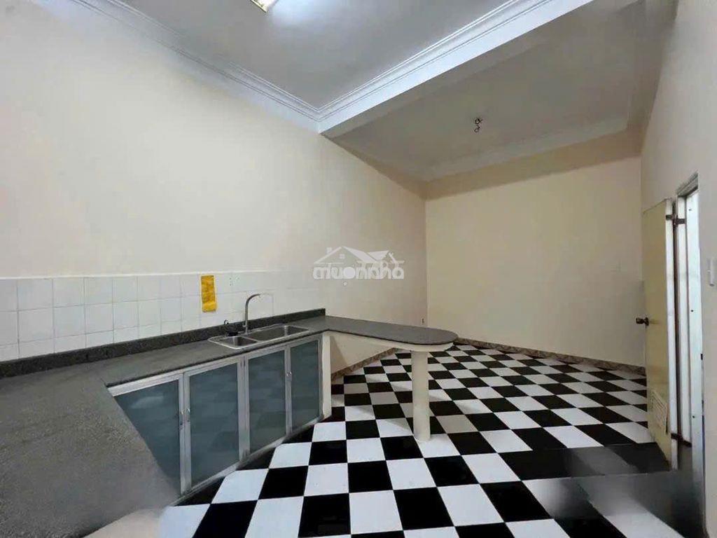 Nhà hẻm xe hơi tô hiến thành trệt lầu, 6x16, 3pn 2wc có sân để xe - 4