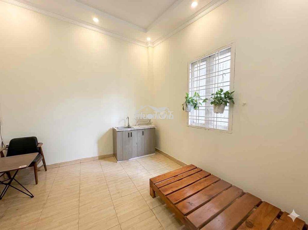 Phòng trọ 2 cửa sổ - 20m2 - khu vip p15 tân bình - 2