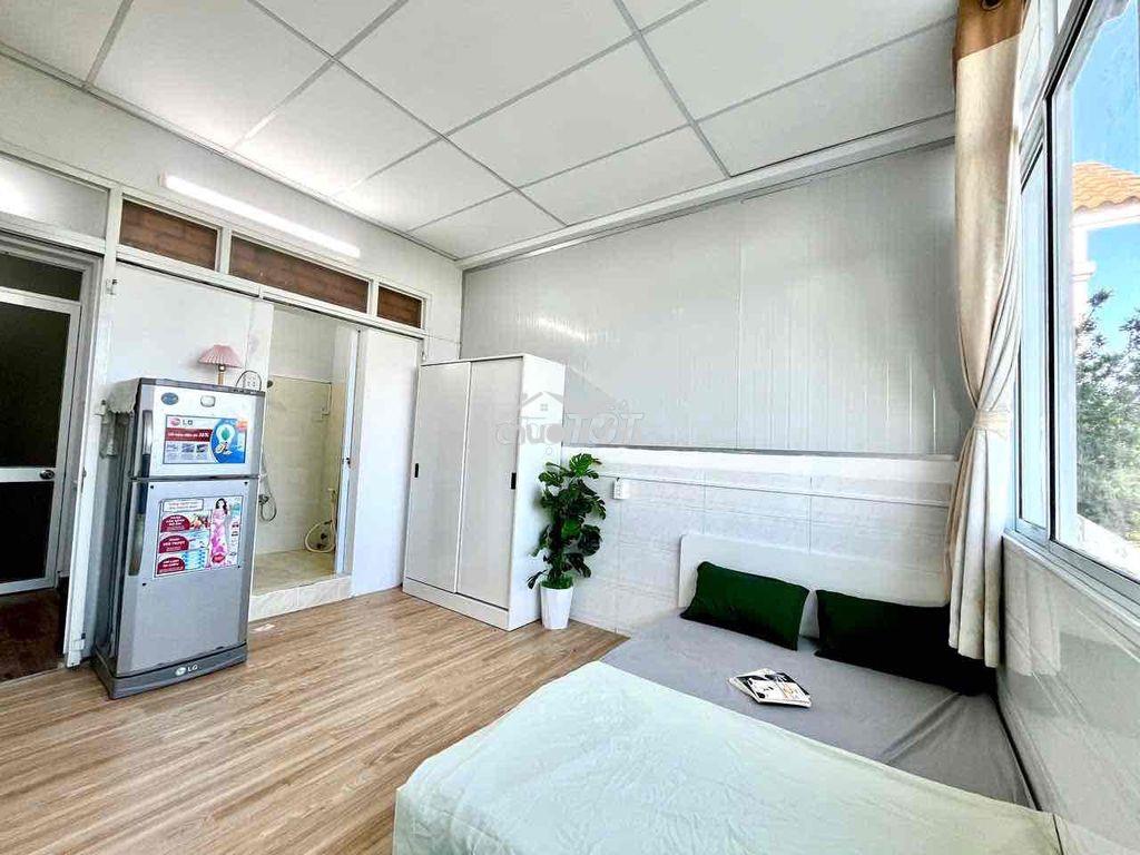 Phòng đi bộ qua đại học rmit, hầm xe rộng, có thang máy - 4