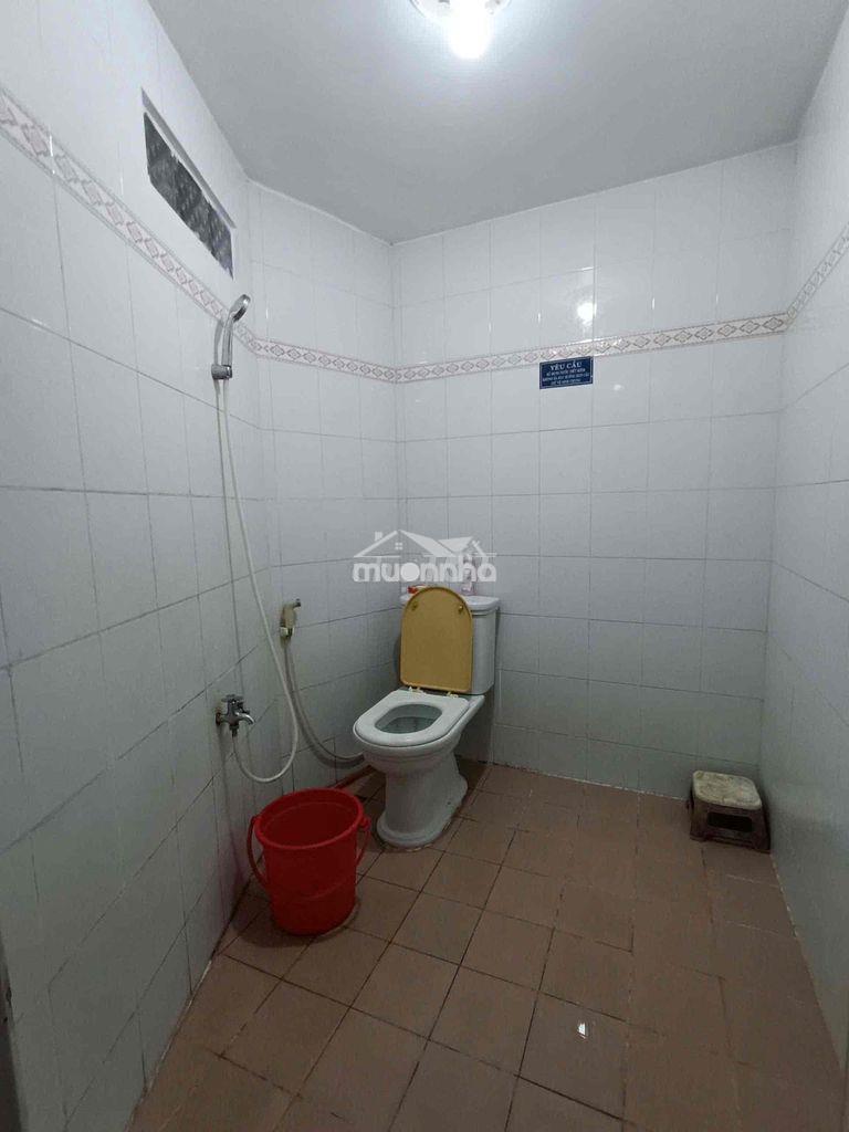 Cho thuê phòng trọ giá tốt quận 10 gần công viên lê thị riêng - 3