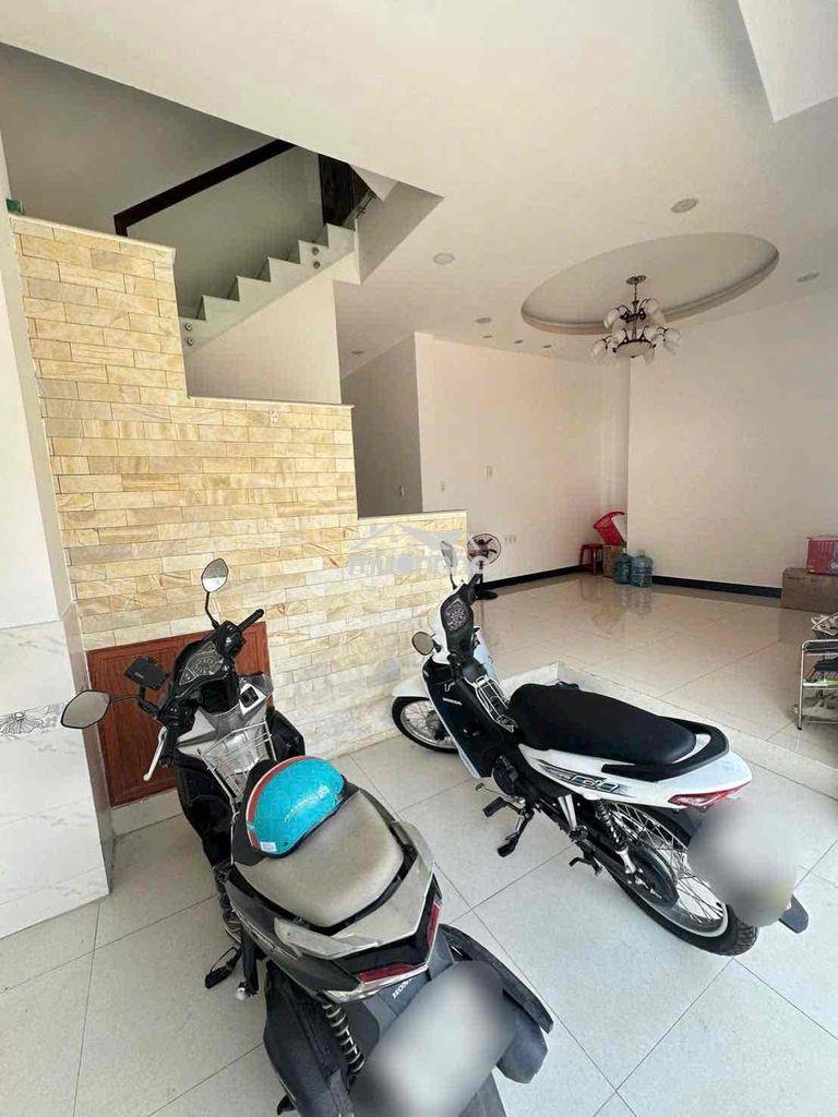 Quận 6 7,5x14 3pn - 4