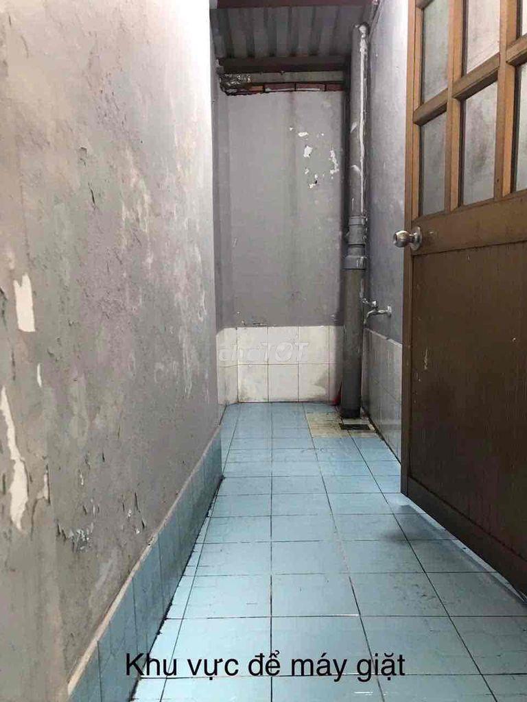 Nhà vị trí đẹp đinh tiên hoàng đakao q1 máy lạnh, nc nóng - 4