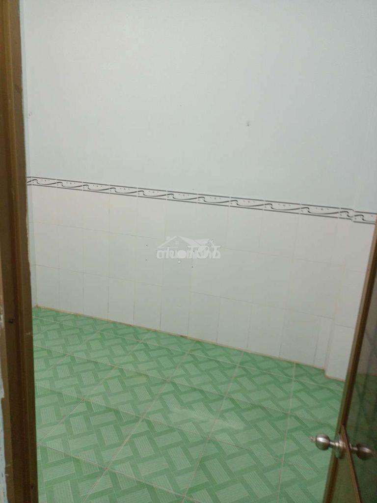 Nhà nguyên căn một trệt một lầu tận kiểng q7 - 2