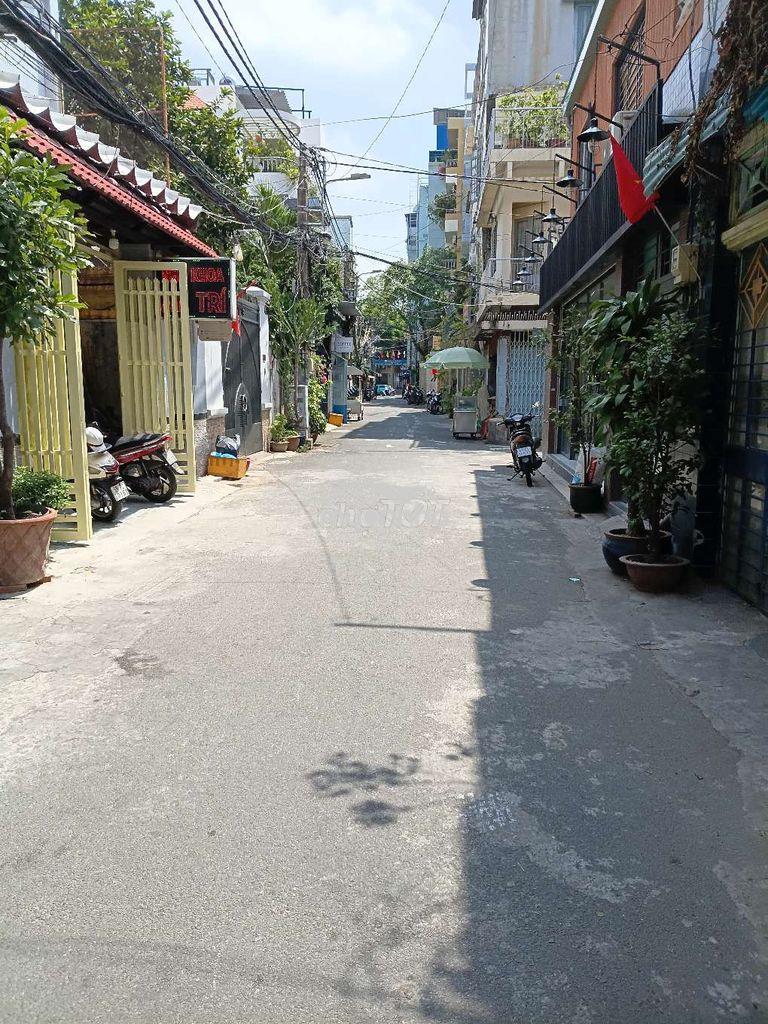 Xuất cảnh bán gấp nhà huỳnh văn bánh phú nhuận hẻm ô tô  - 2