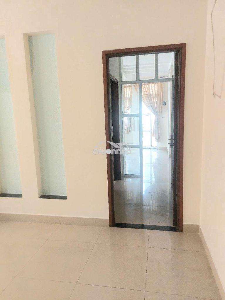 Cho thuê phòng mặt tiền đường phạm hữu lầu - 4