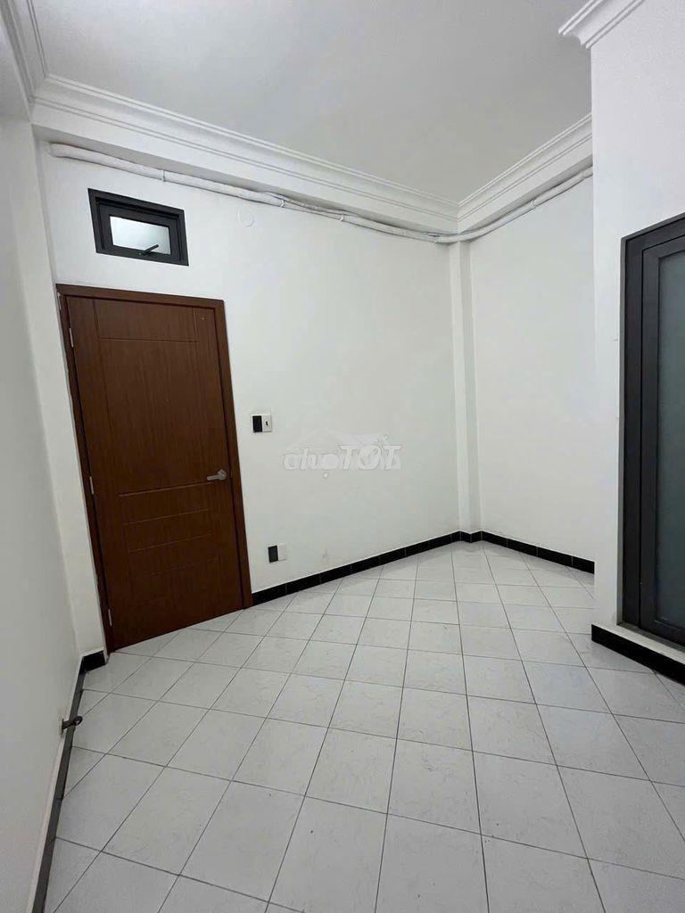 Phòng 19m2- nội thất cơ bản- máy lạnh- kệ bếp- tủ lạnh- ngay ueh - 2