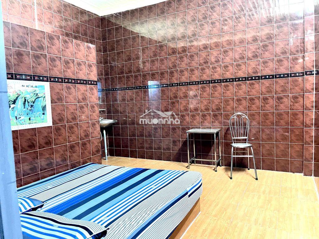Phòng trọ hốc môn ( có sẵn giường nệm, máy lanh) - 2