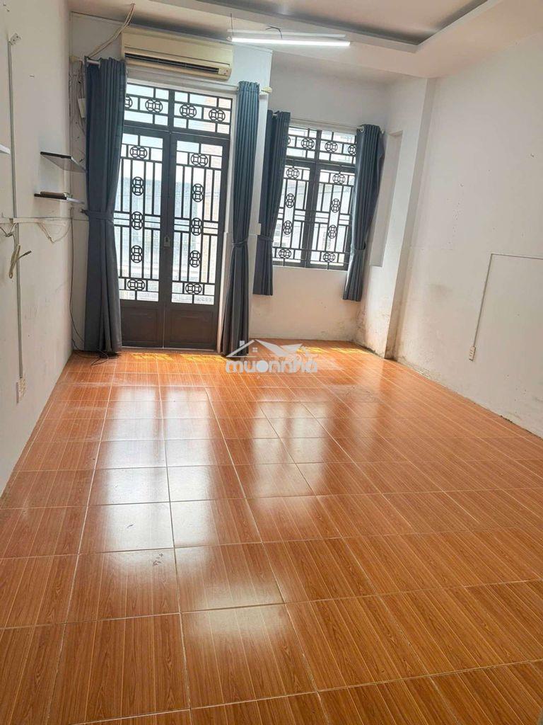 70m2- 7tỷ 950- đường xe hơi tránh gần khu nam long q7- kdc hiện hữu - 4