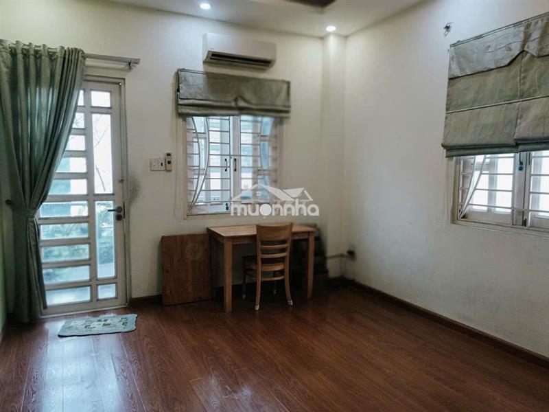 Phòng 2 cửa sổ thoảng, bếp, ban công, wc riêng 4,8tr hbc pn