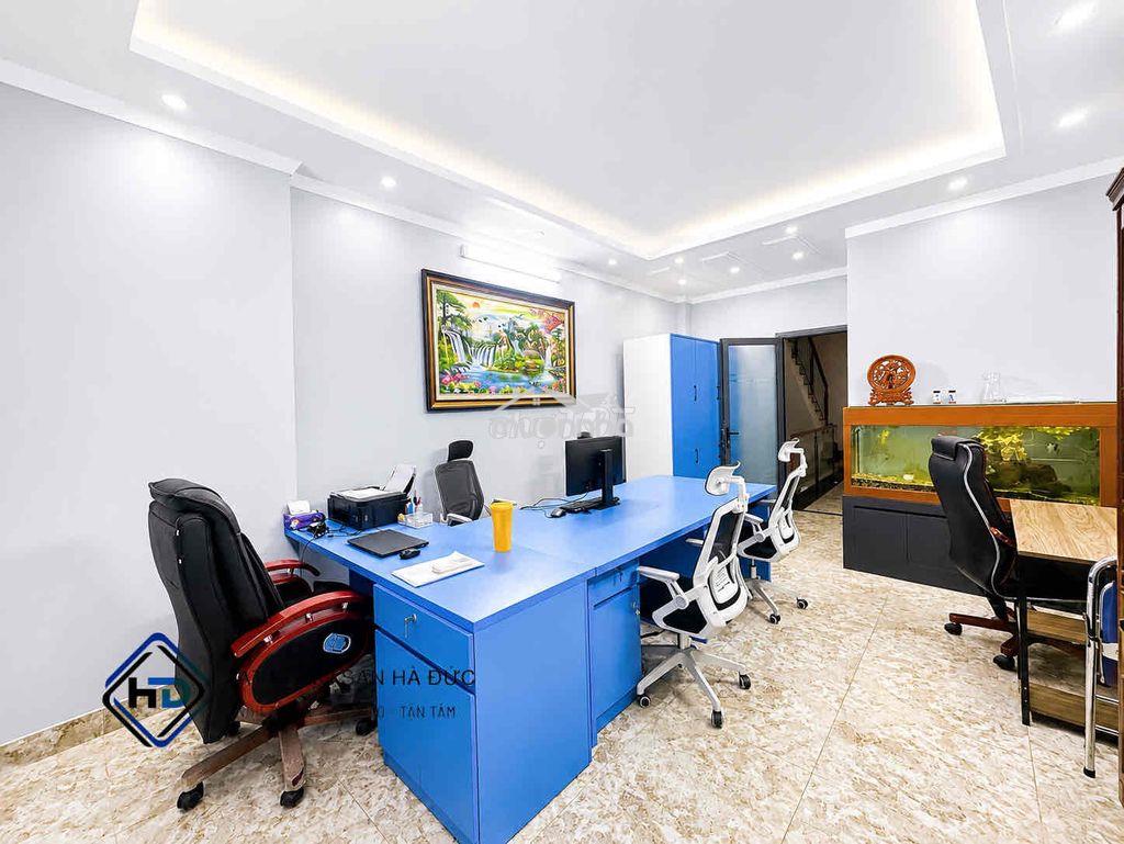 Văn phòng 30m mặt tiền lê thị riêng có ban công thoáng mát - 2