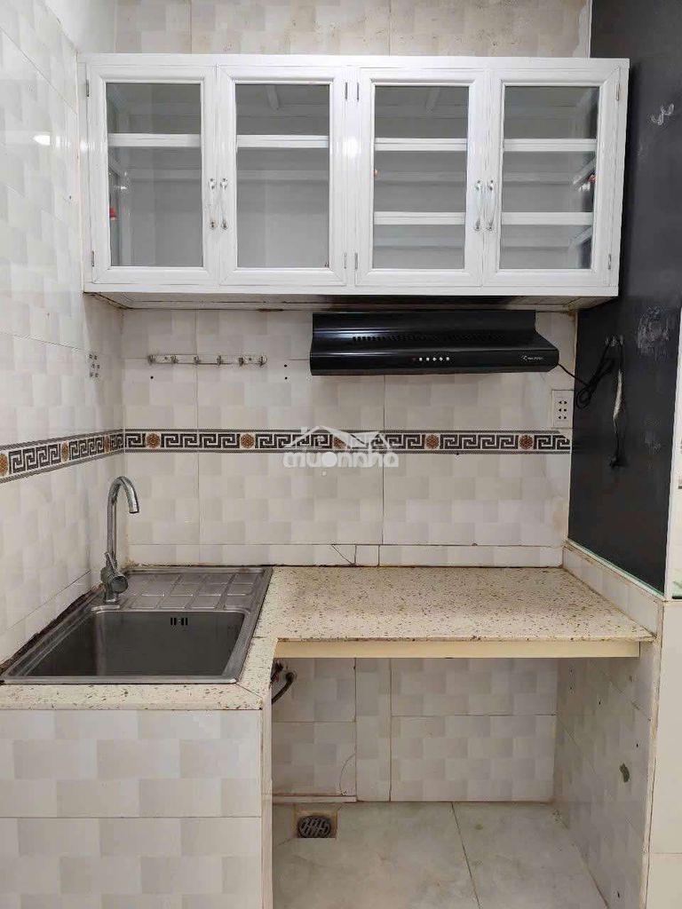 🏠🏠 Cho thuê nhà hẻm hồ thị kỷ gần hùng vương, q10
