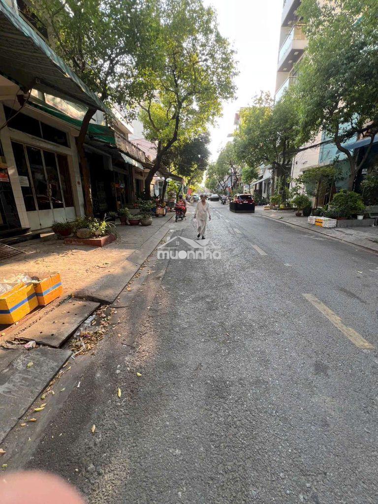 Cho thuê nhà mt đường xe tải 5tan phạm hùng. dt 3,5x13. giá 16tr - 2